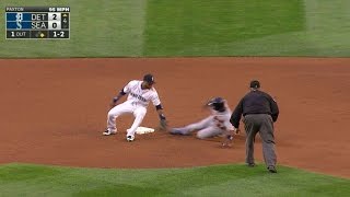 DET@SEA: Zunino throws out Upton at second