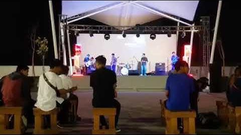 JALAN MU BUKAN JALAN KU-andra and the backbone (cover by IDENTIF)