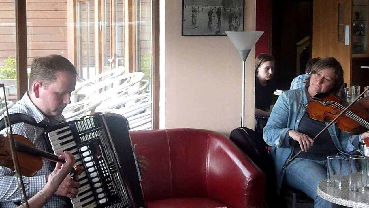 20110925(151937).m2ts  HEATHER ANDERSON AND GARY ANDERSON  DEESIDE SESSIONS