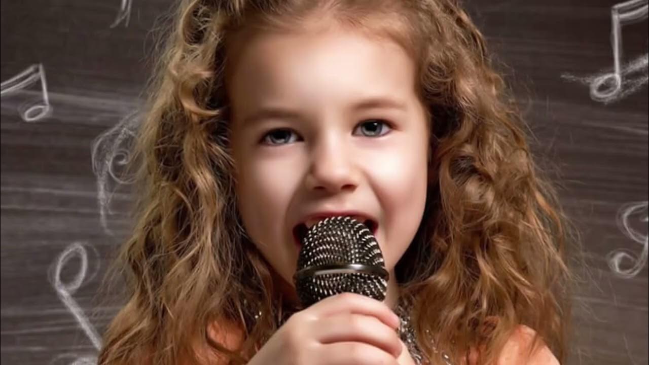 пение в детском саду. ребенок с микрофоном. мастер класс по вокалу для детей. вокал дети. музыкальная школа вокал.