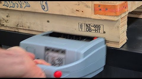 Printing ISPM-15 logo on timber pallets with portable inkjet coder