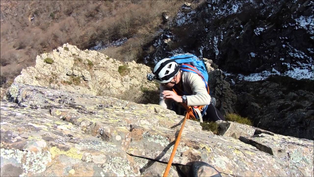 Vía Itzi  (IV+/V-) Les Agudes del Montseny