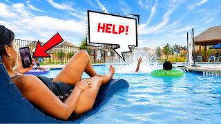 SCARY Incident At The POOL!! 😨 (Every Mom's WORST Nightmare..)