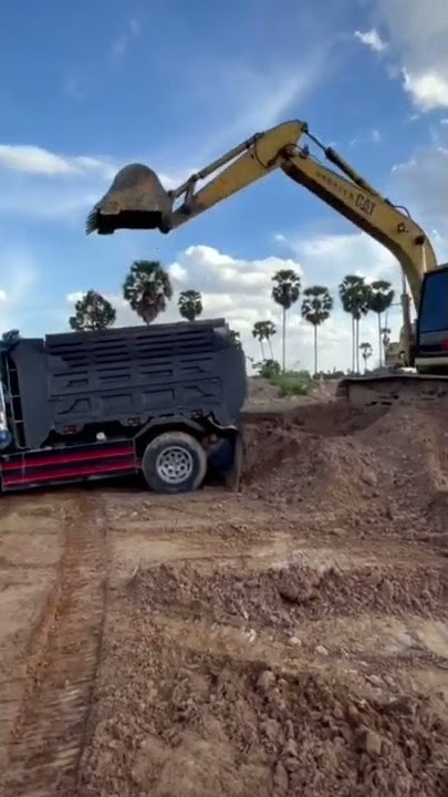 Supper dump truck in tik tok🔰🔰 Land trucks🔰🔰 tik tok 2021