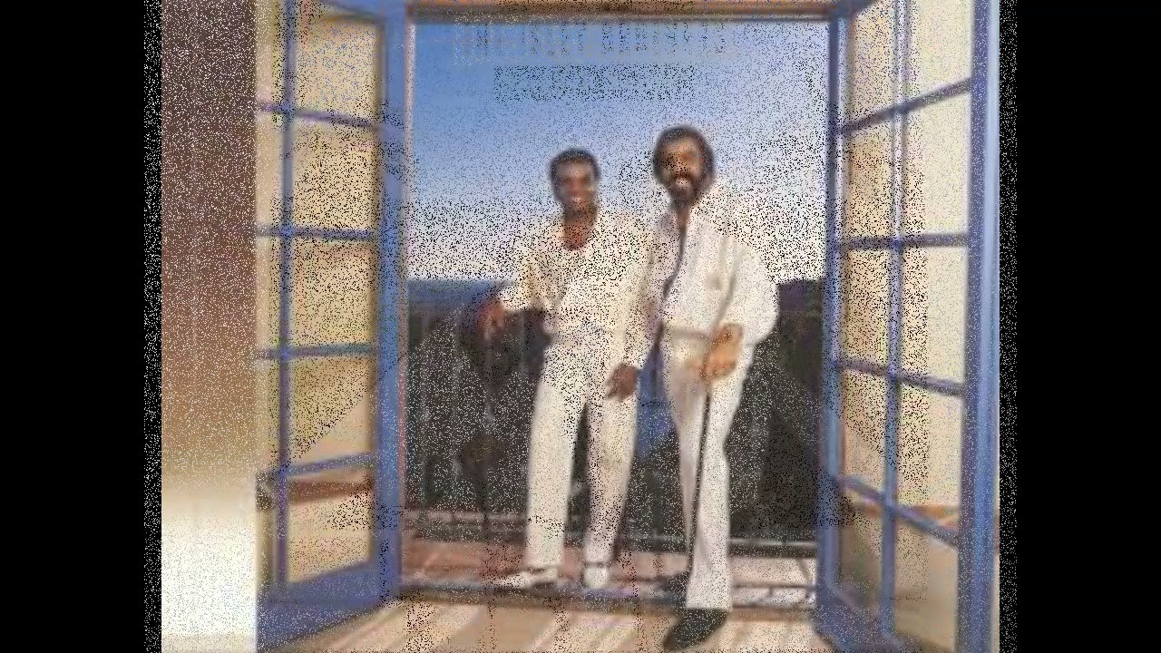 Special Gift - The Isley Brothers Featuring Ronald Isley - 1996