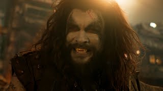 映画『スーパーガール』最新映像　“アクアマン”ジェイソン・モモアが新キャラ・ロボ役でDC復帰