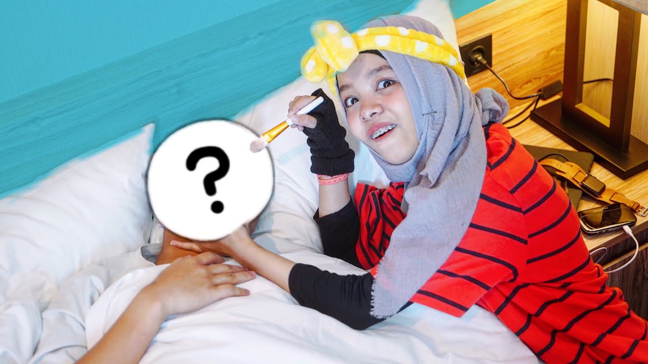 Prank Makeup-in Saaih Halilintar Waktu Tidur
