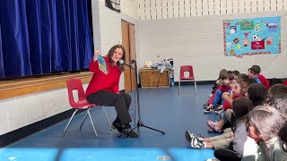 Newswatch 16's Mindi Ramsey reads to students in Lackawanna County