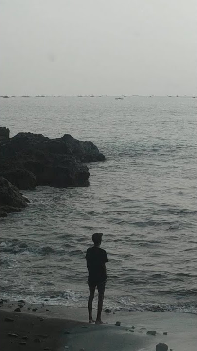 Story Whatsapp/Instagram pantai Pelabuhan Ratu Sukabumi