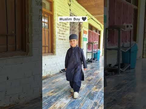 Muslim Boy 🖤 Slow Motion Walk #muslimboys #muslim #shorts #slowmotion