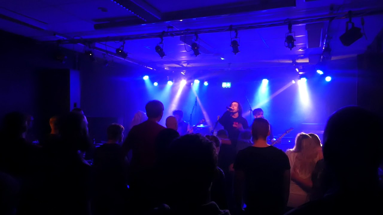 Livløs - Noctum - live 2018 auf YouTube ansehen Livløs - Noctum - live 2018 auf YouTube ansehen