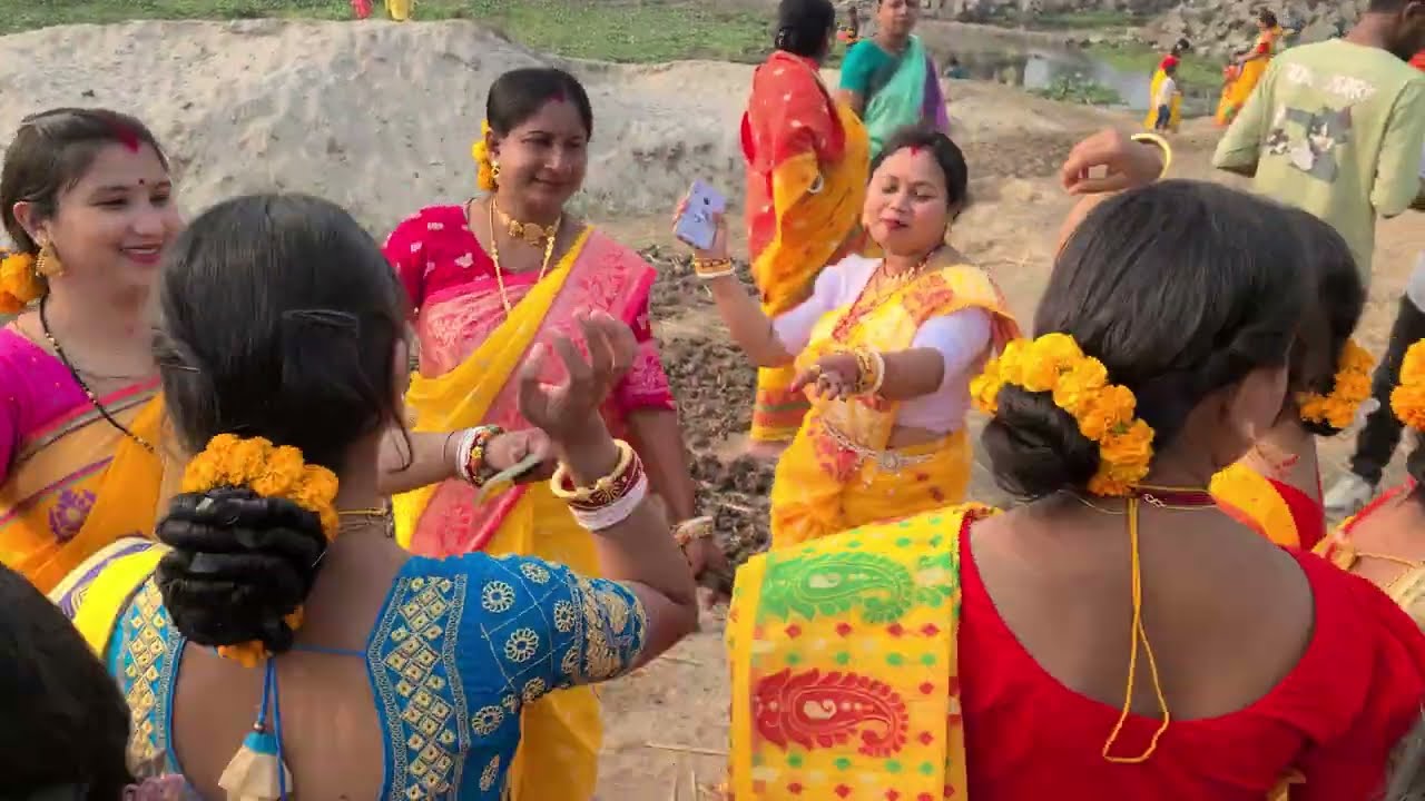 নদীর পাড়ে মোহিনীয় নাচ #dance #dancevideo #video 