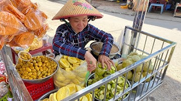 Chén mắm ruốc siêu ngon gây nghiện của thánh cắt xoài ở Sài Gòn