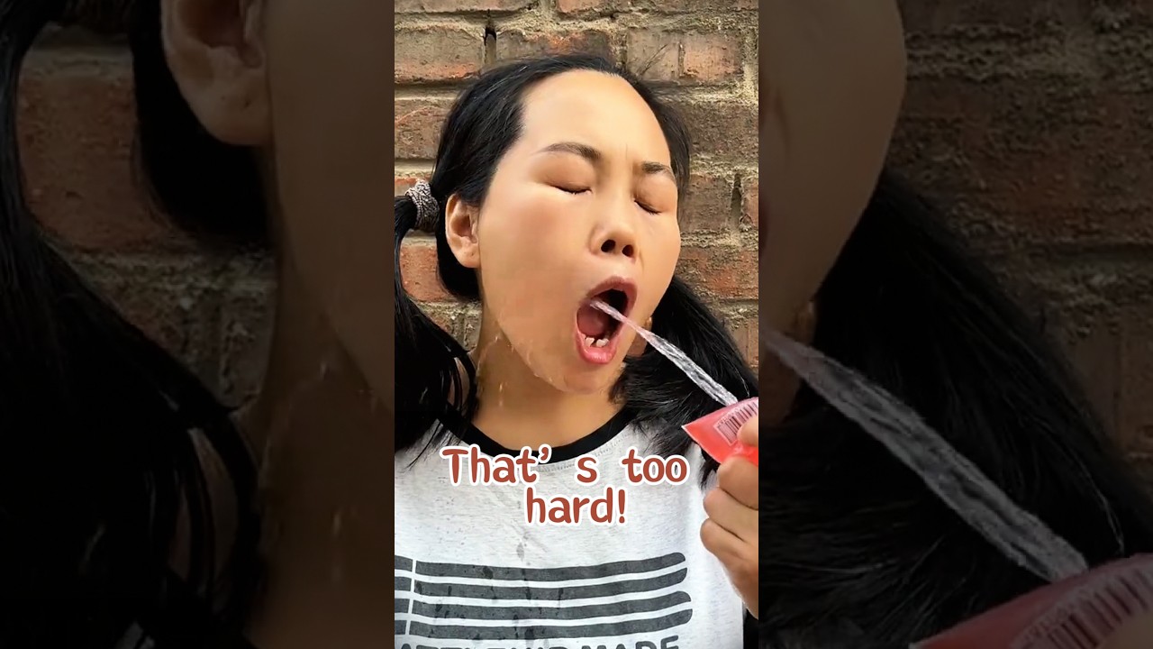 She said she was the only one who could “like” this video with her fingernails!🤣 #usa #funny #comedy