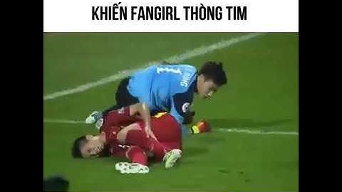 1001 pha bắt bóng của Bùi Tiến Dũng đốn tim fan nữ