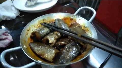 Ăn cơm tối với cá rô kho tiêu và canh khoai từ ngon bá cháy- MATN 26