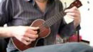 Video thumbnail of "Magic Martin Ukulele Waltz"