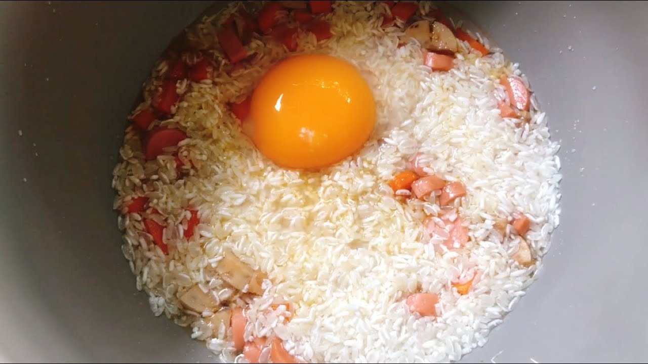 Thử nấu cơm với trứng sống bằng nồi cơm điện| #112