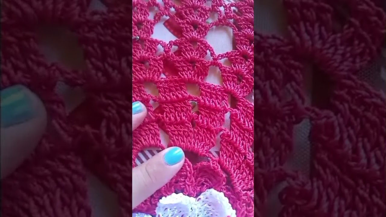 Vamos qui Vamos galera abençoada, vamos fazer crochê! Centrinho de mesa em crochê 🧶♥️