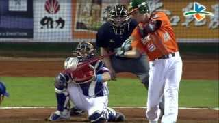 20130601 CPBL 犀牛V.S獅 6下 郭俊佑 直擊全壘打牆2壘安打
