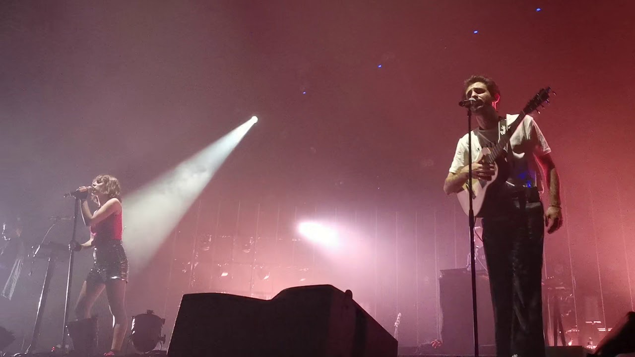 Crystal Memphis Thérapie Taxi Zénith Paris 23/05/2019 YouTube