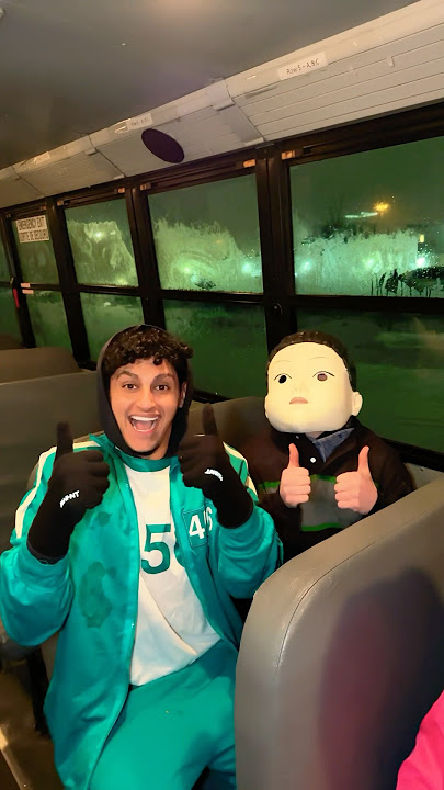 SQUID GAME SCHOOL BUS BULLY ME!
