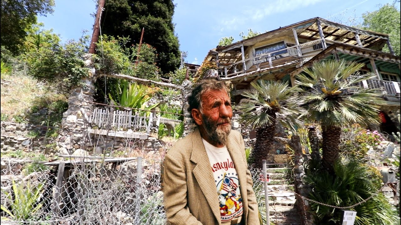 The Crazy World of NITT WITT RIDGE! Art Beal's Masterpiece!