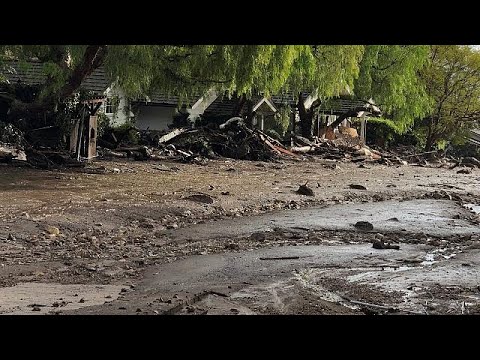 Kalifornien Nach Feuer Jetzt Wolkenbruche Und Erdrutsche Youtube