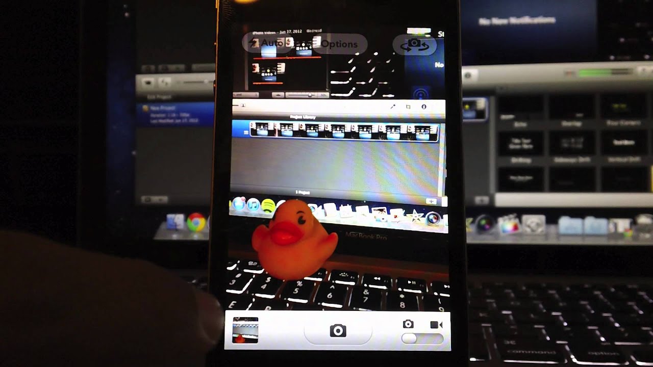 iOS 5 Camera Trick - YouTube