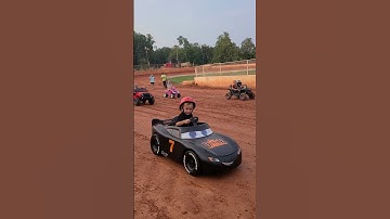 Power Wheels race