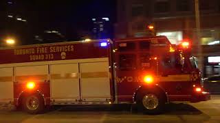 (HORN) (Blue Lights) Toronto Fire Squad 313 Responding