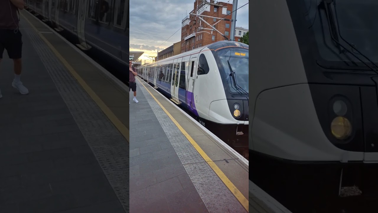 Class 345 train horn comp 