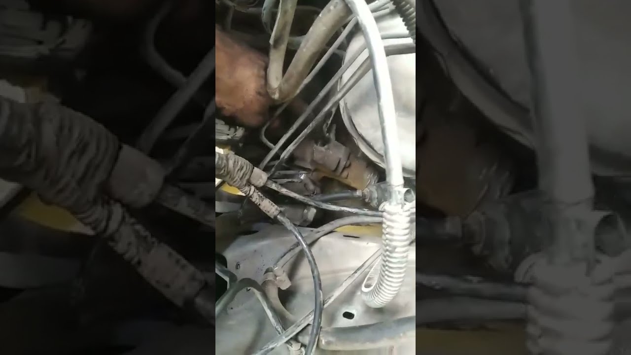 Changement crémaillère d'huile a normal Saxo // 106 مشكل فكليميار تاع الزيت وحبة ترجعها عادية