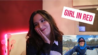 Average Human reacts to girl in red - Serotonin
