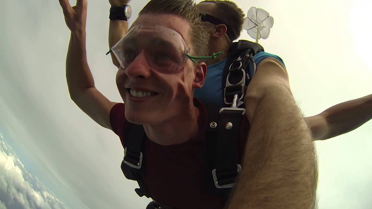 Parachute Springen 1062014 YouTube Parachute Springen 1062014 YouTube