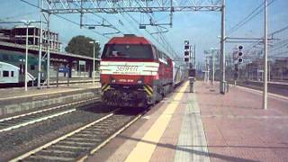 Transito G2000 di Serfer +E474 RAILONE a Milano Rogoredo