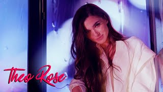 Смотреть клип Theo Rose Feat. Jean De La Craiova - Poarta-Ma In Suflet Vara | Official Video