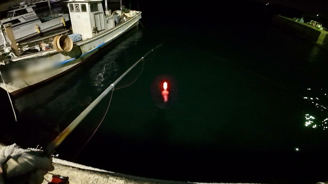 晩秋のアジの群れが居るのは、こんな所です。