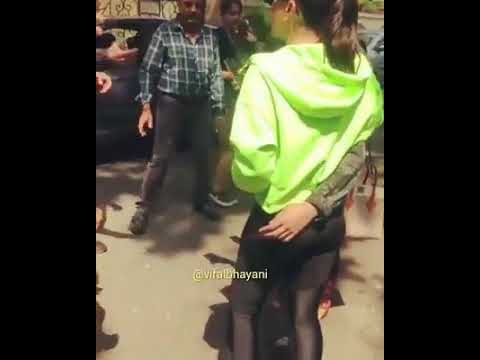 هندي كارينا كابور 