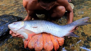 Amazing Videos Cooking Biggest Fish 20kg then Cooking Big Egg Fish Soup Recipe For Eating Delicious