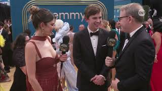 FREDDIE HIGHMORE FALANDO EM ESPANHOL SOBRE GOOD DOCTOR | #EmmyTNT
