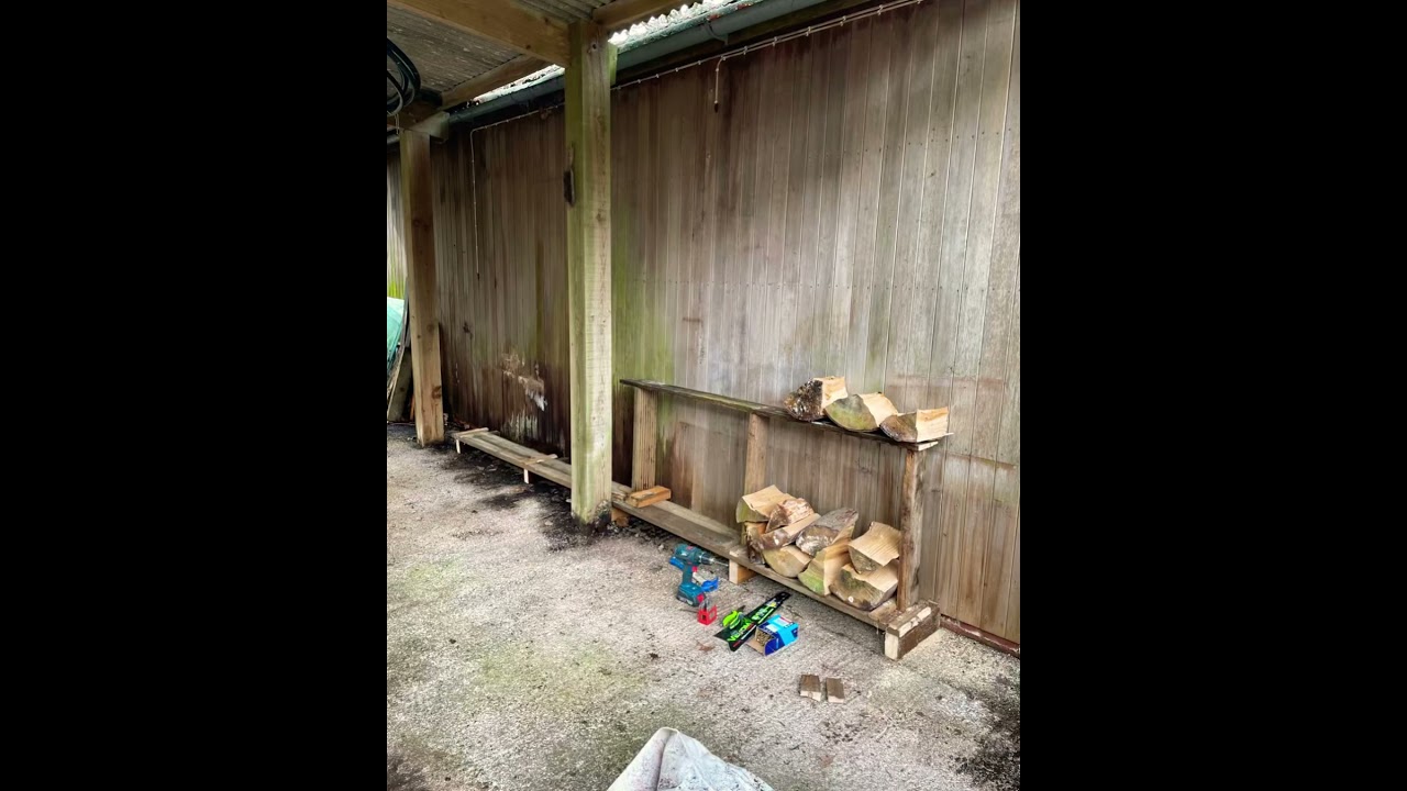 Recycling wood log storage 