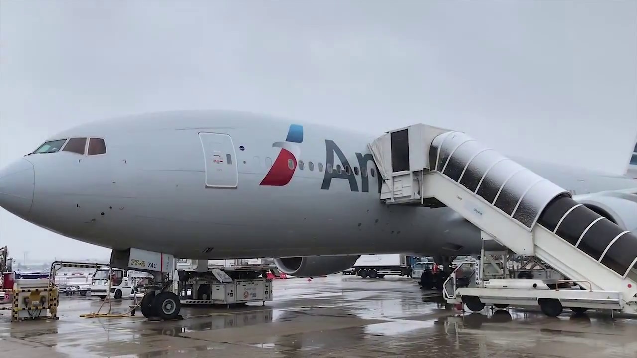 American Airlines Miami To Paris Cdg. Flight Report.