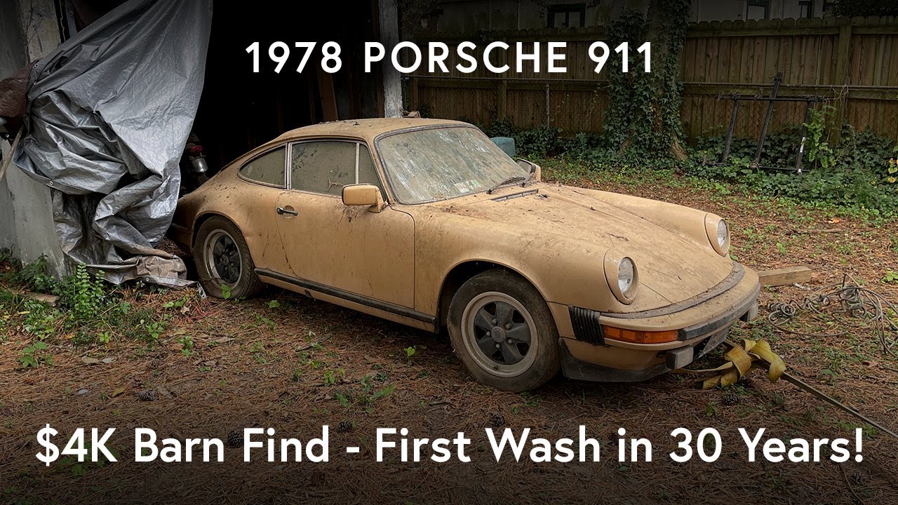 I found a creepy Porsche 911 ABANDONED in a SHED! - First wash in 30 years! -Barn Find- ASMR - Forza