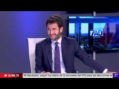 PÓNGASE A CUBIERTO, SE APROXIMA UN HURACÁN