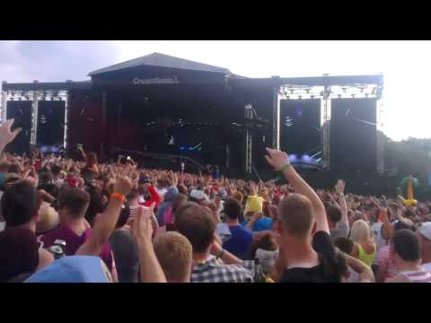 Hardwell - Spaceman @Creamfields 2013