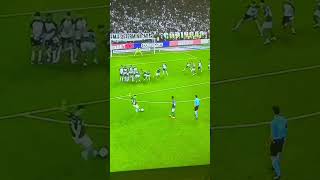Andreas Pereira bate falta Hugo Sousa voa e defende #aovivo #futebol #corinthians #palmeiras
