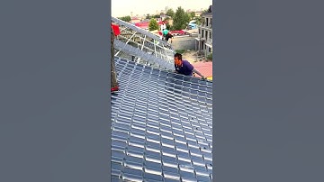 The leaking roof is laid with color steel tiles