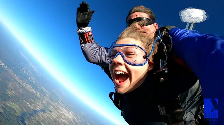 Amy Cowley - Skydive Pepperell - www.skyjump.com