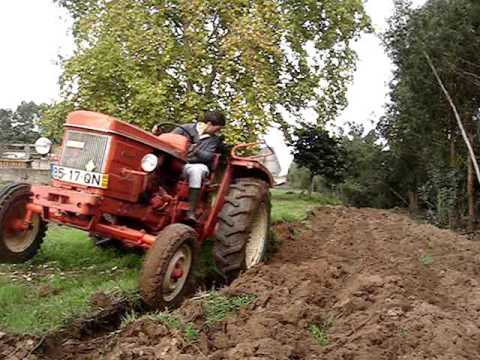 renault-super-5-tractor-ploughing-and-massey-ferguson-35x-rotavating